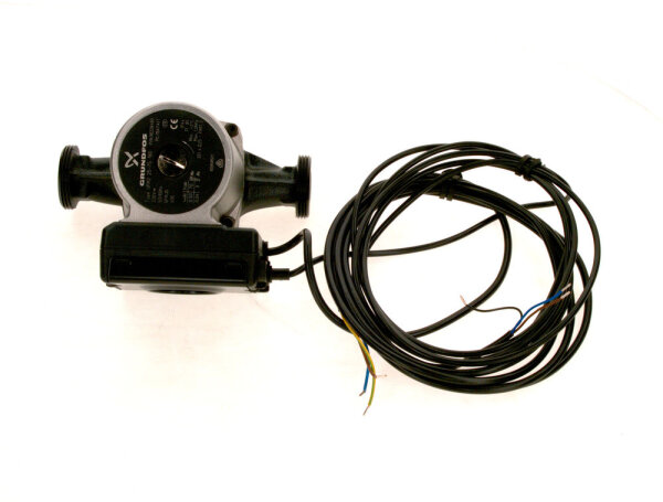 8737701710 Pumpe Grundfos UPM2 25-75 180 Buderus Ersatzteil