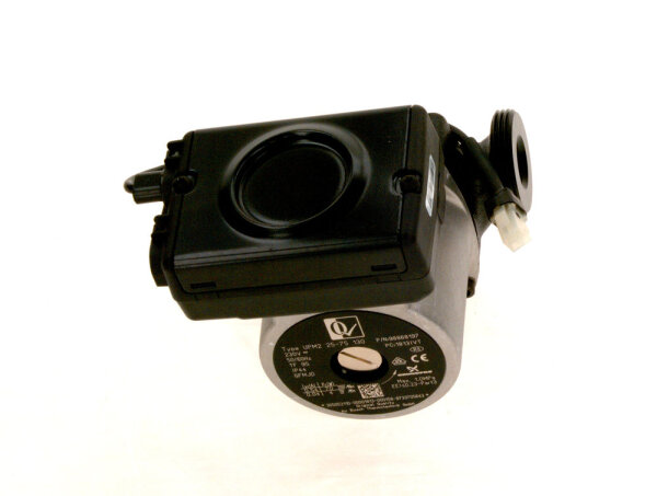 8738207571 Pumpe Grundfos UPM 2 25-75 130 PWM Buderus Ersatzteil