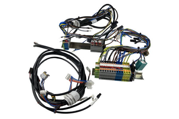 8738213403 Kabelbaum 400V E Buderus Ersatzteil